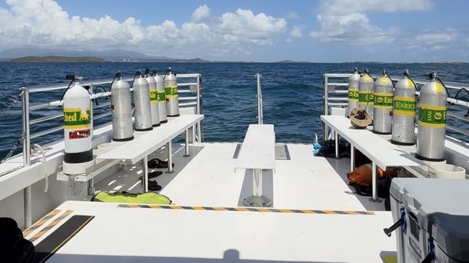 The deck of Four Points with benches and enriched air tanks ready